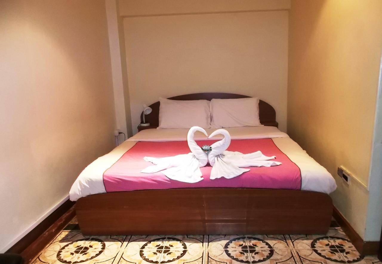 Chaiyapoon Inn Патая Екстериор снимка